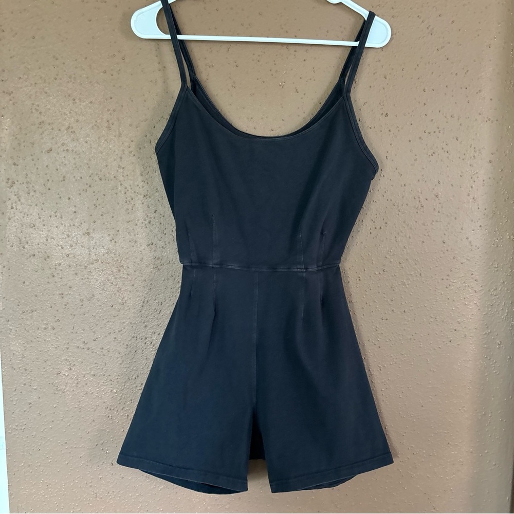 OFFLINE by Aerie Real Me Cut-Out Romper Faded Black Athletic Bodysuit Large